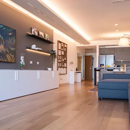 Sky27 Executive Luxury Terrace דירה