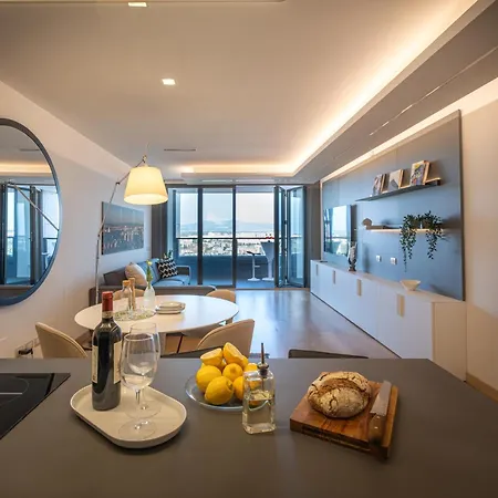 דירה Sky27 Executive Luxury Terrace