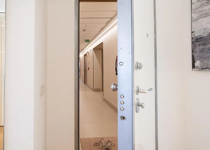 Sky27 Executive Luxury Terrace *